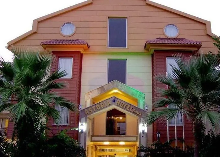 Отель Astoria 4*