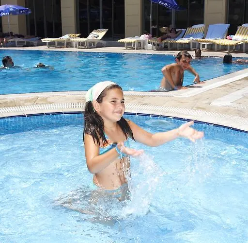 Отель Astoria 4*