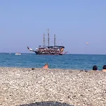 Astoria מלון 4*