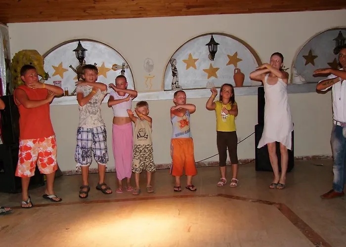 Astoria Kemer